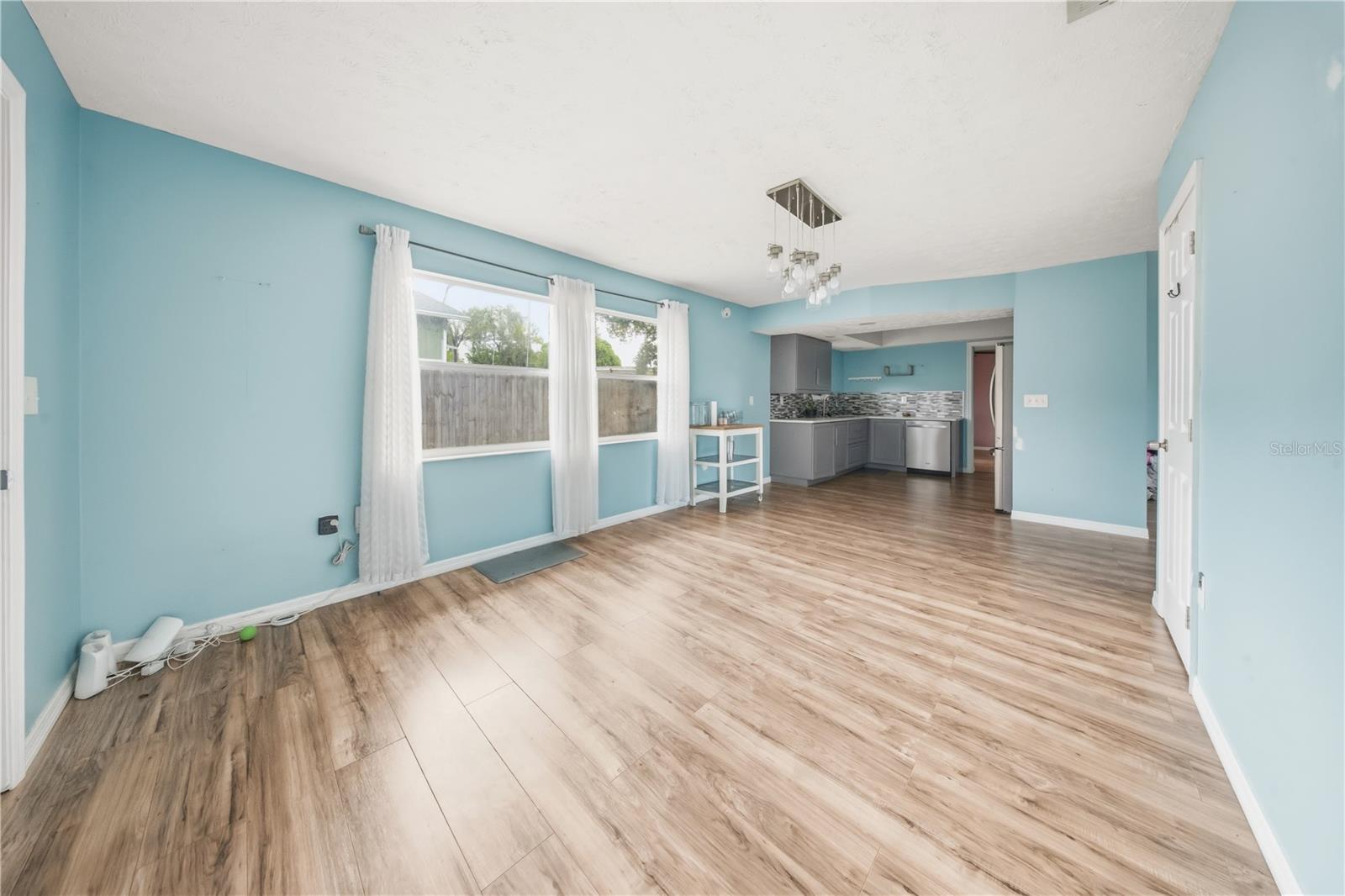 505 TIMBER LN — photo 5