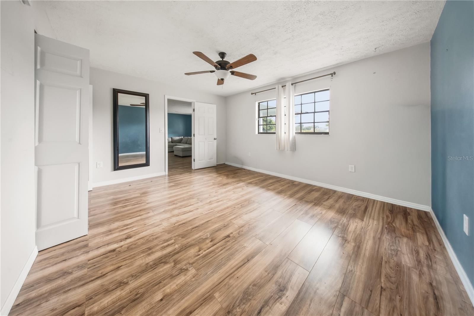 505 TIMBER LN — photo 12