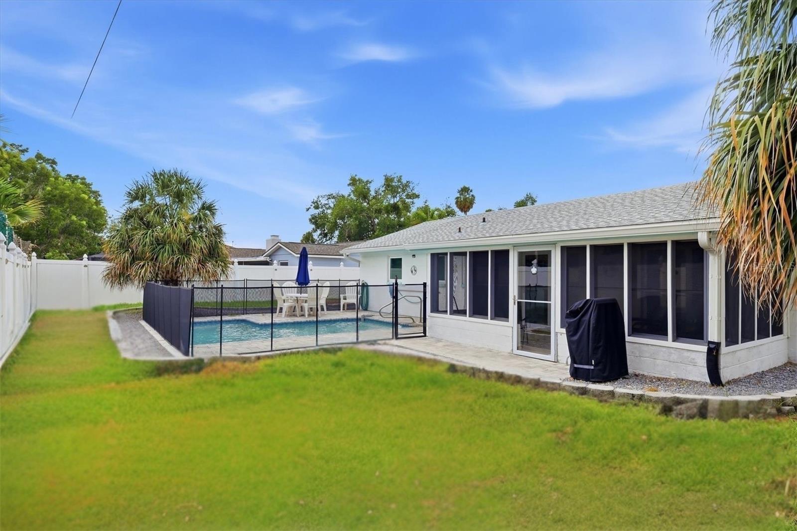 6309 FLAMINGO DR — photo 26