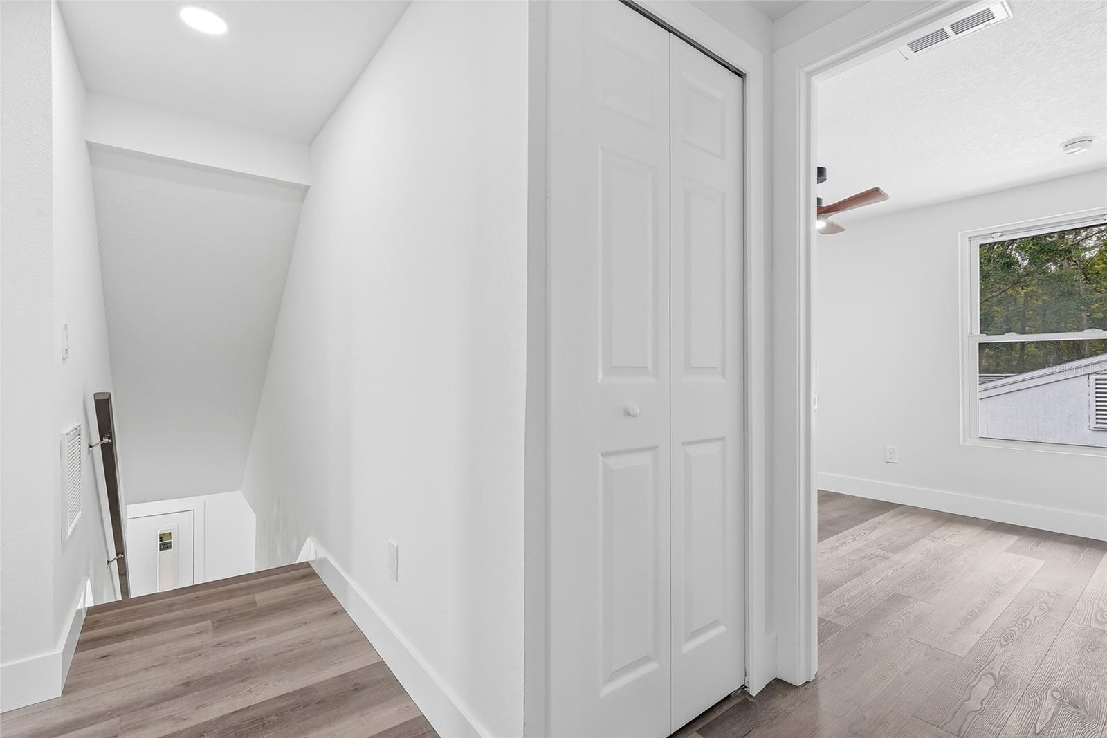 15924 WINDING DR — photo 19