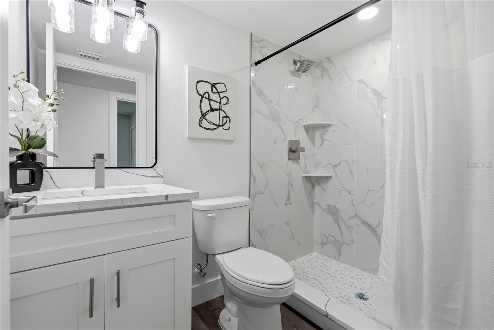 15924 WINDING DR — photo 17
