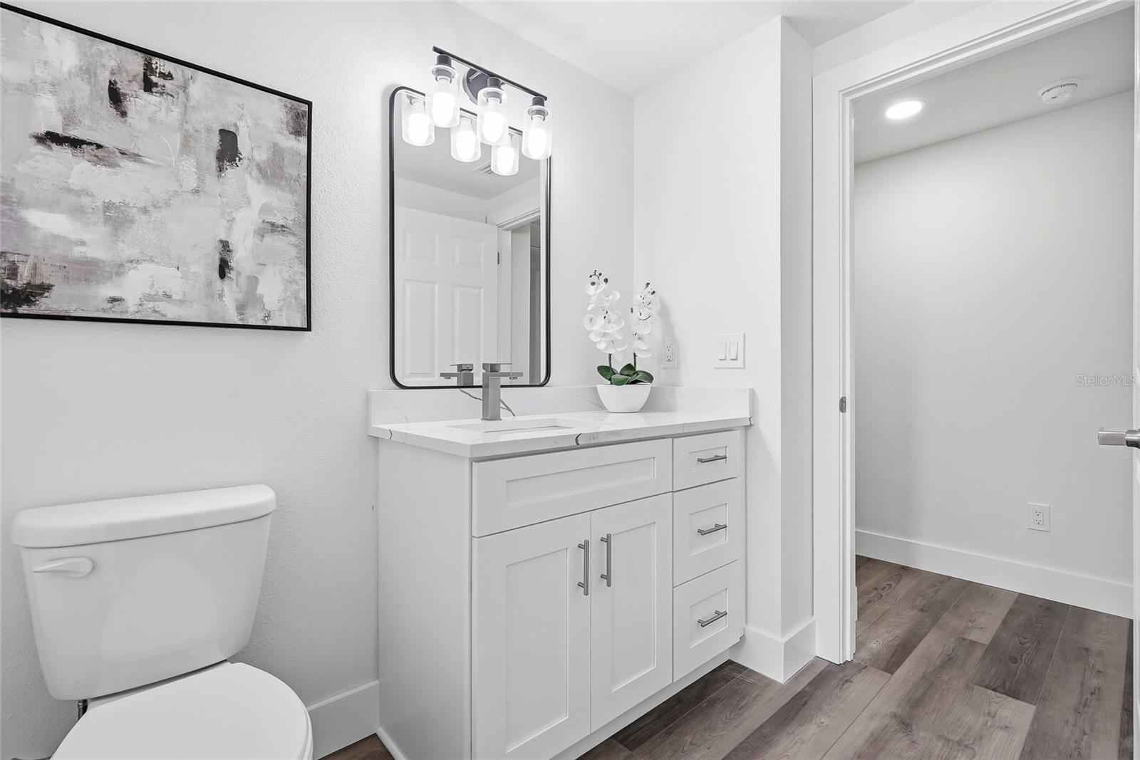 15924 WINDING DR — photo 22