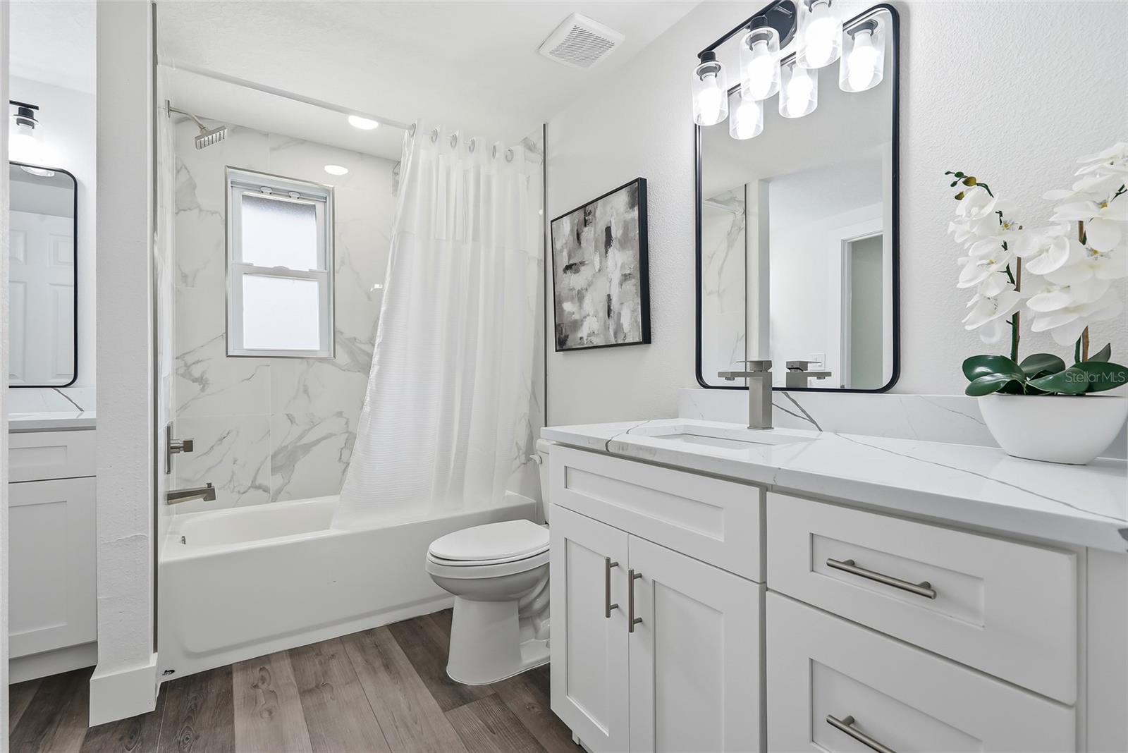 15924 WINDING DR — photo 23