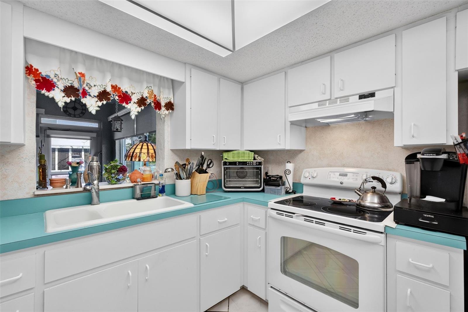 1201 OAK TRACE DR — photo 10