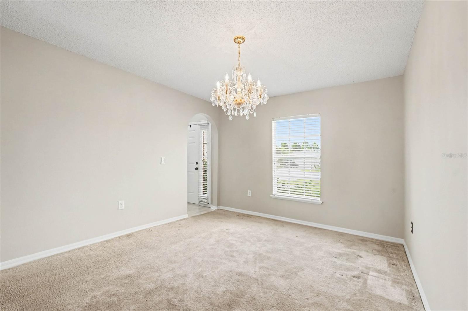 30346 RATTANA CT — photo 8