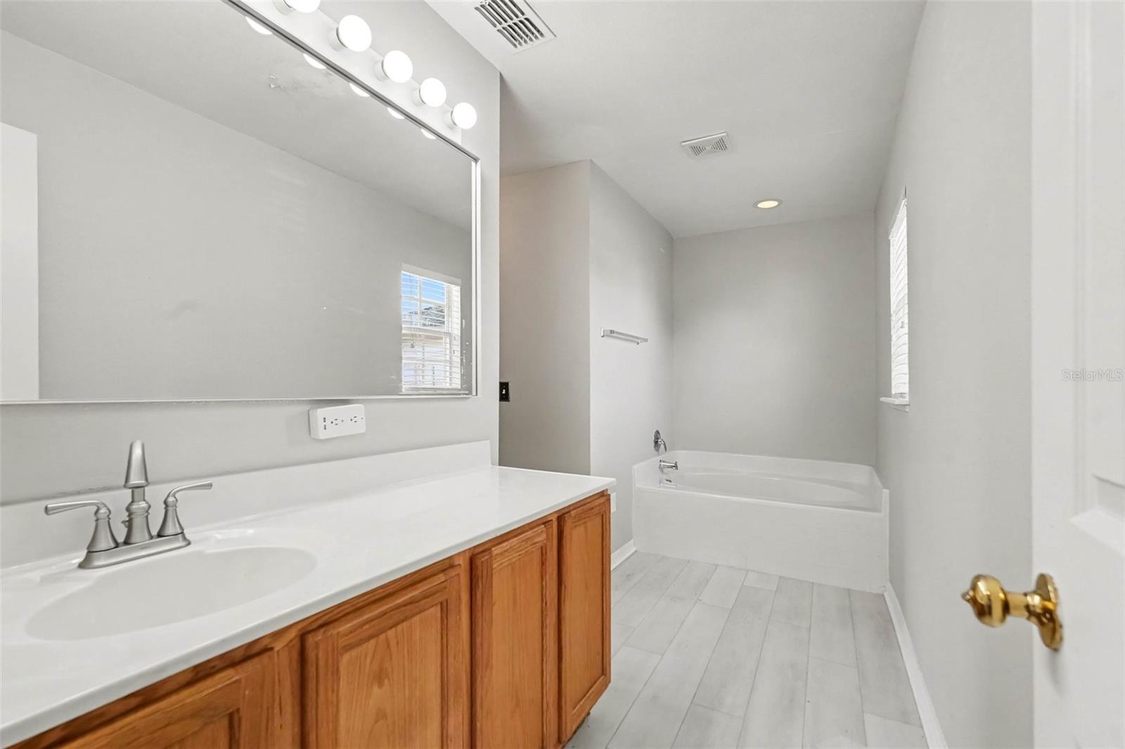 30346 RATTANA CT — photo 19