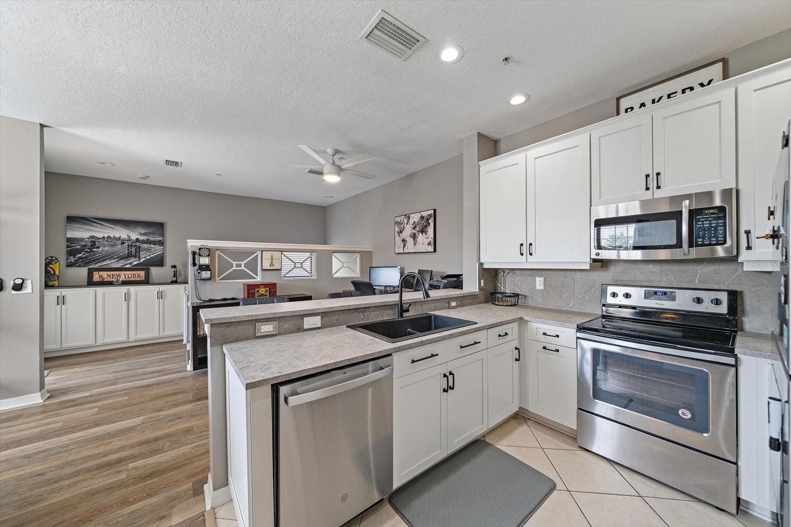 4206 VIA PIEDRA CIR #3-202 — photo 5