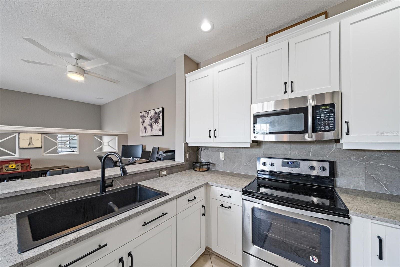 4206 VIA PIEDRA CIR #3-202 — photo 8
