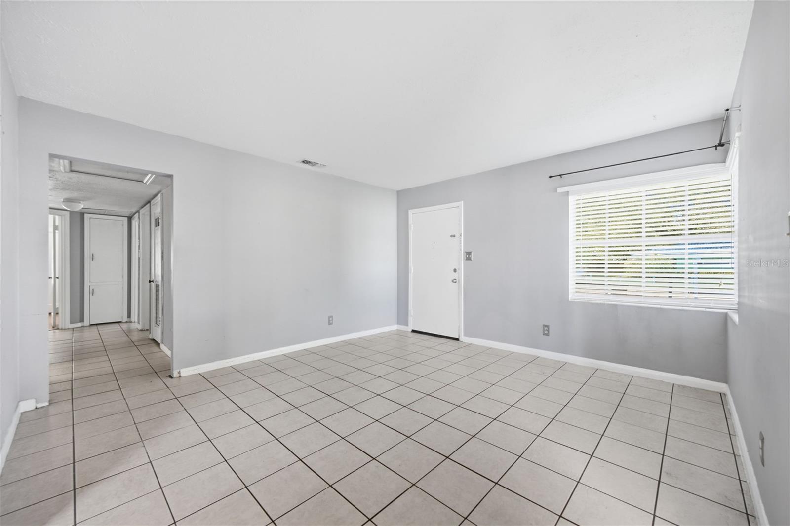 4003 W EUCLID AVE — photo 6