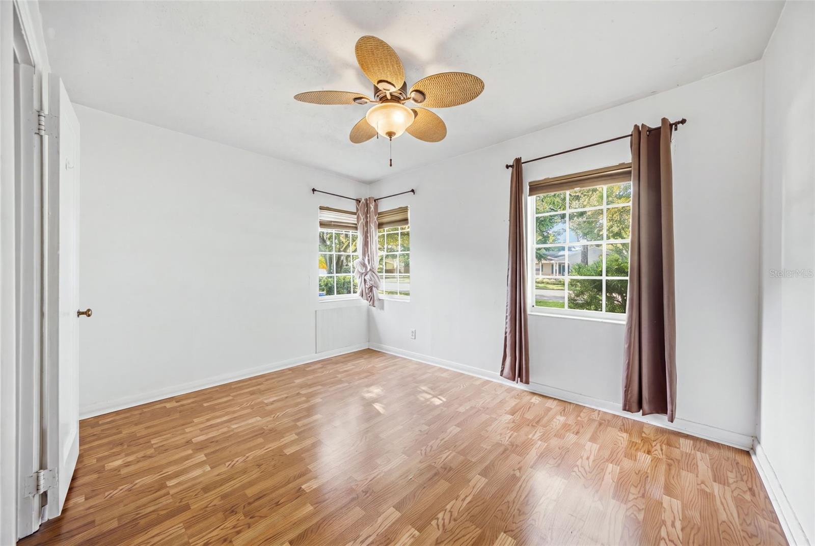 4003 W EUCLID AVE — photo 13