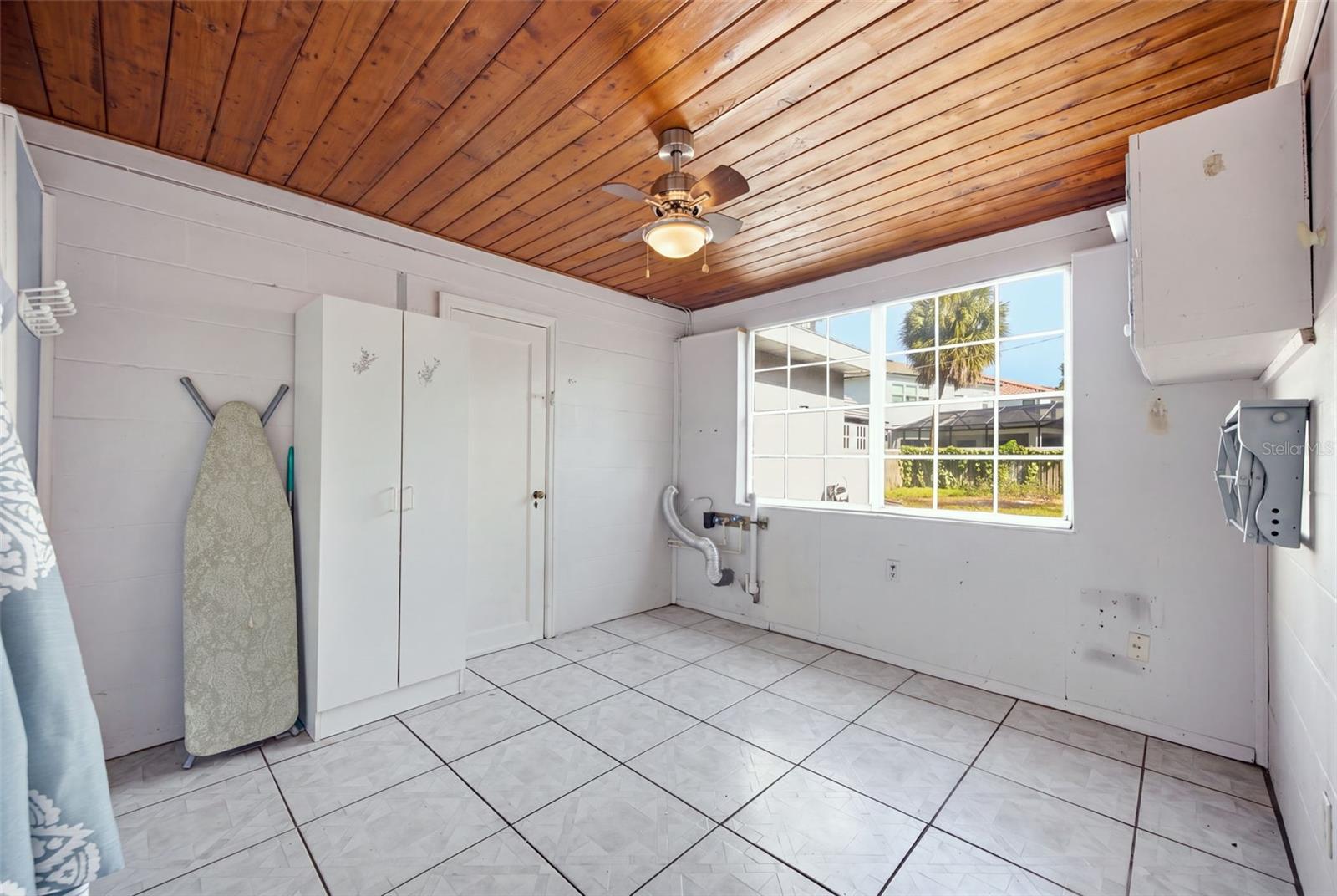 4003 W EUCLID AVE — photo 18