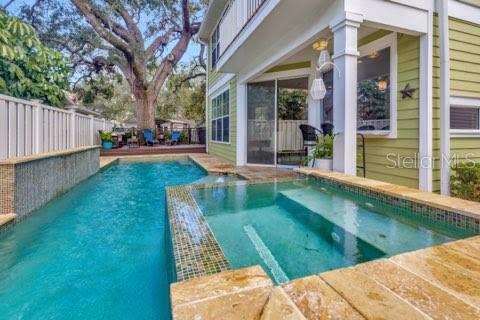 Home in TAMPA — photo 3