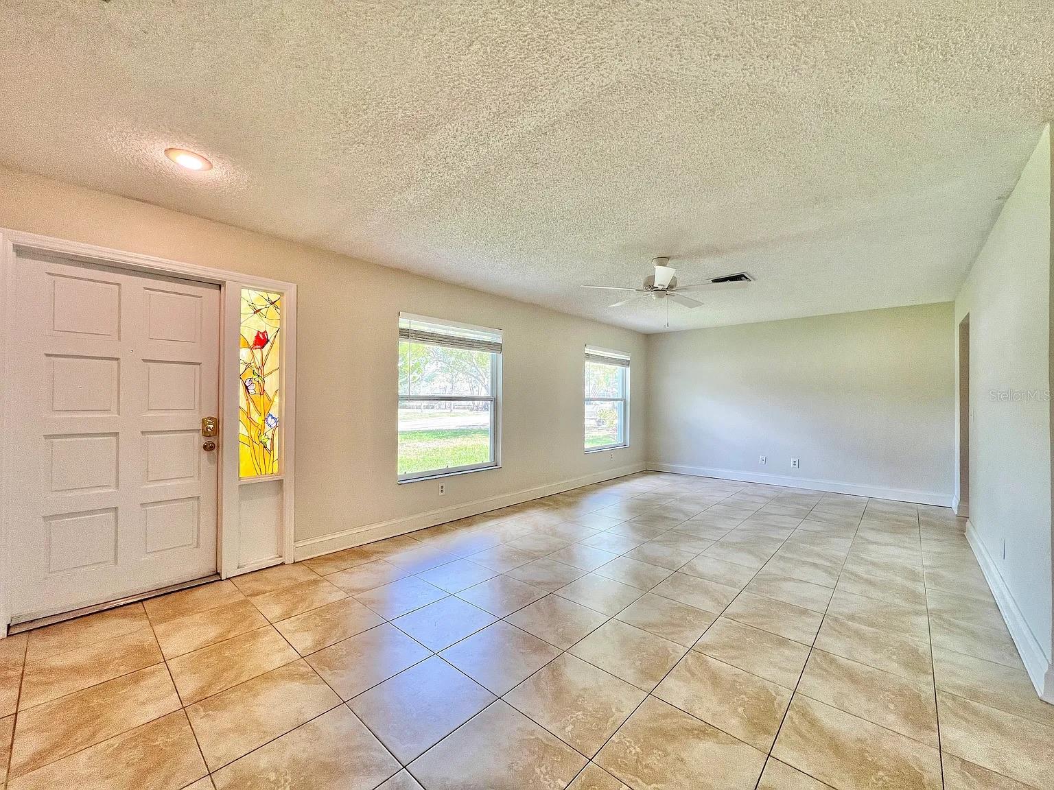 105 N BAY HILLS BLVD — photo 3