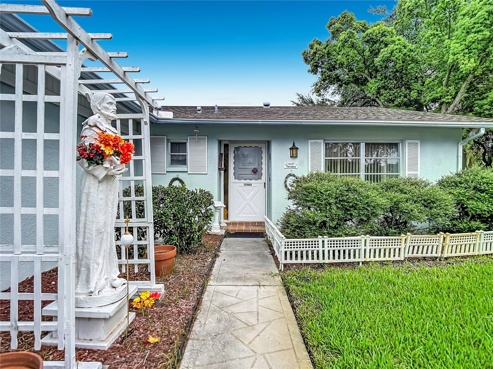 8045 PASADENA DR — photo 6