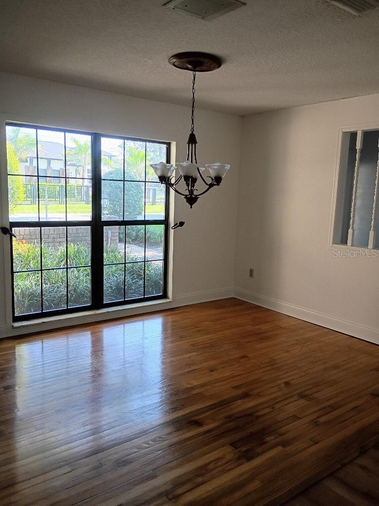9302 W NORFOLK ST — photo 11