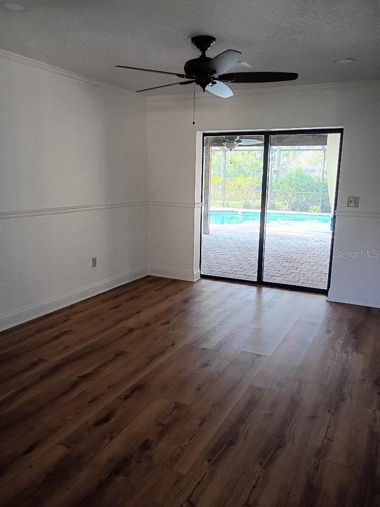 9302 W NORFOLK ST — photo 32