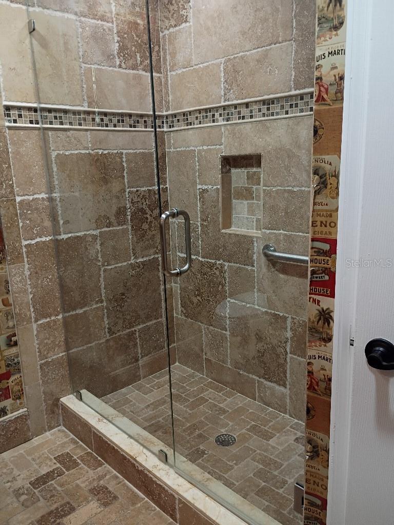 9302 W NORFOLK ST — photo 26