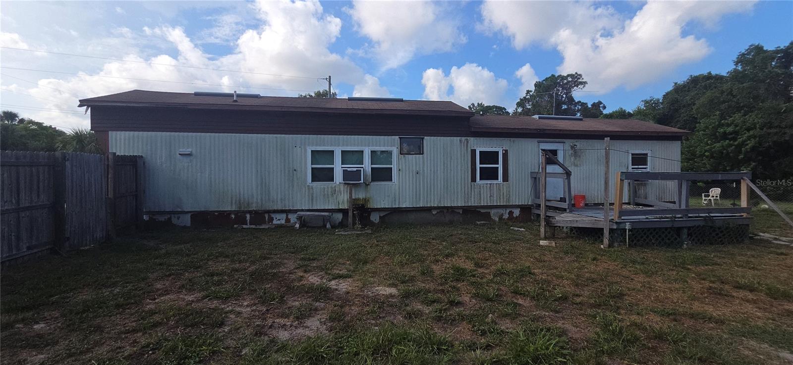 17225 HARMONY DR — photo 8