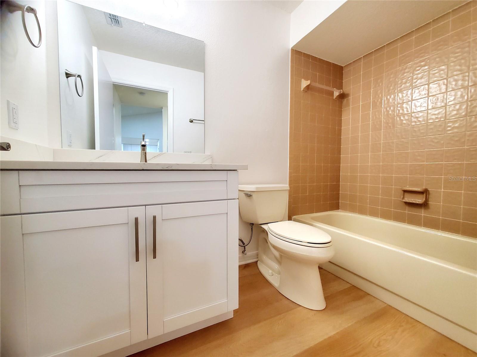 2053 VILLA TER — photo 25