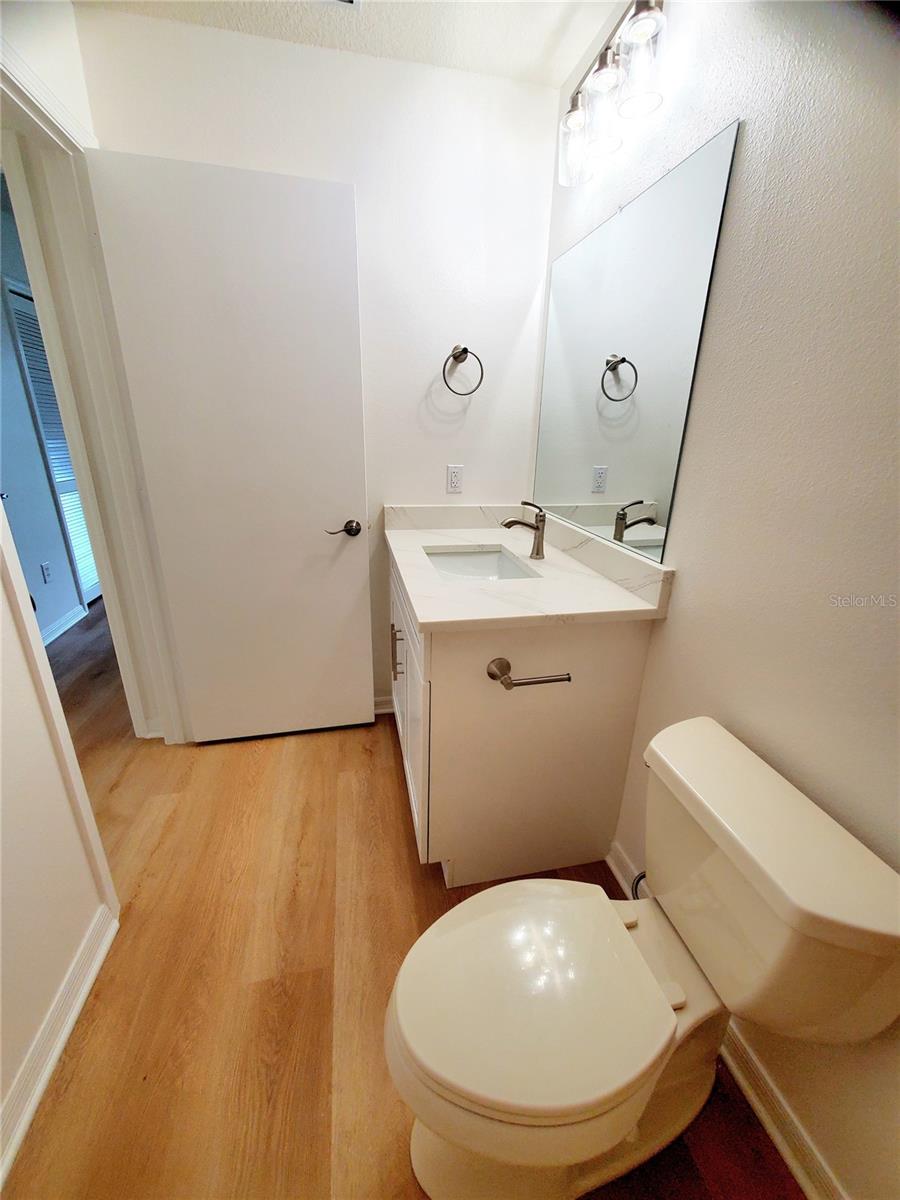 2053 VILLA TER — photo 26