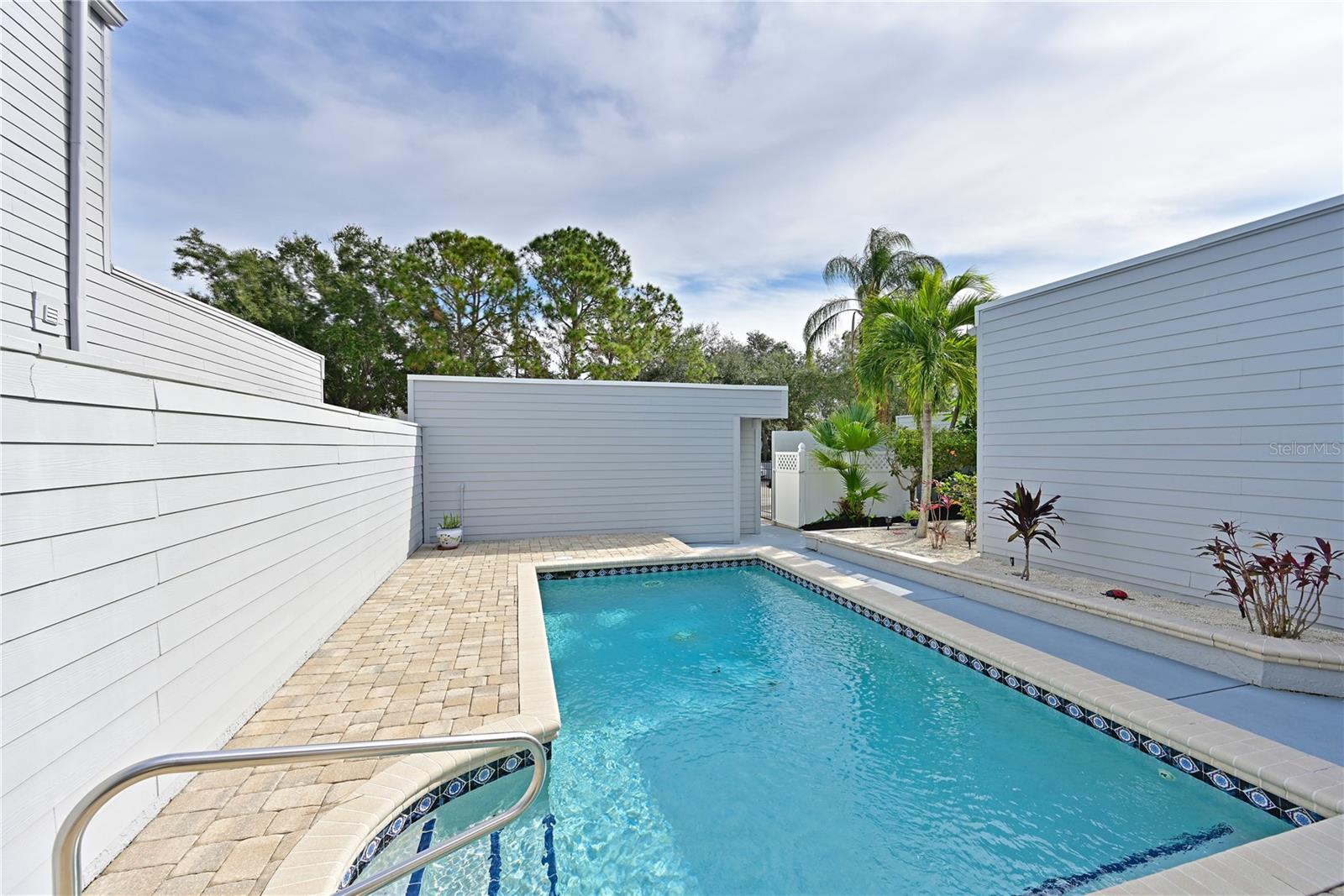 11213 VERANDA CT — photo 33