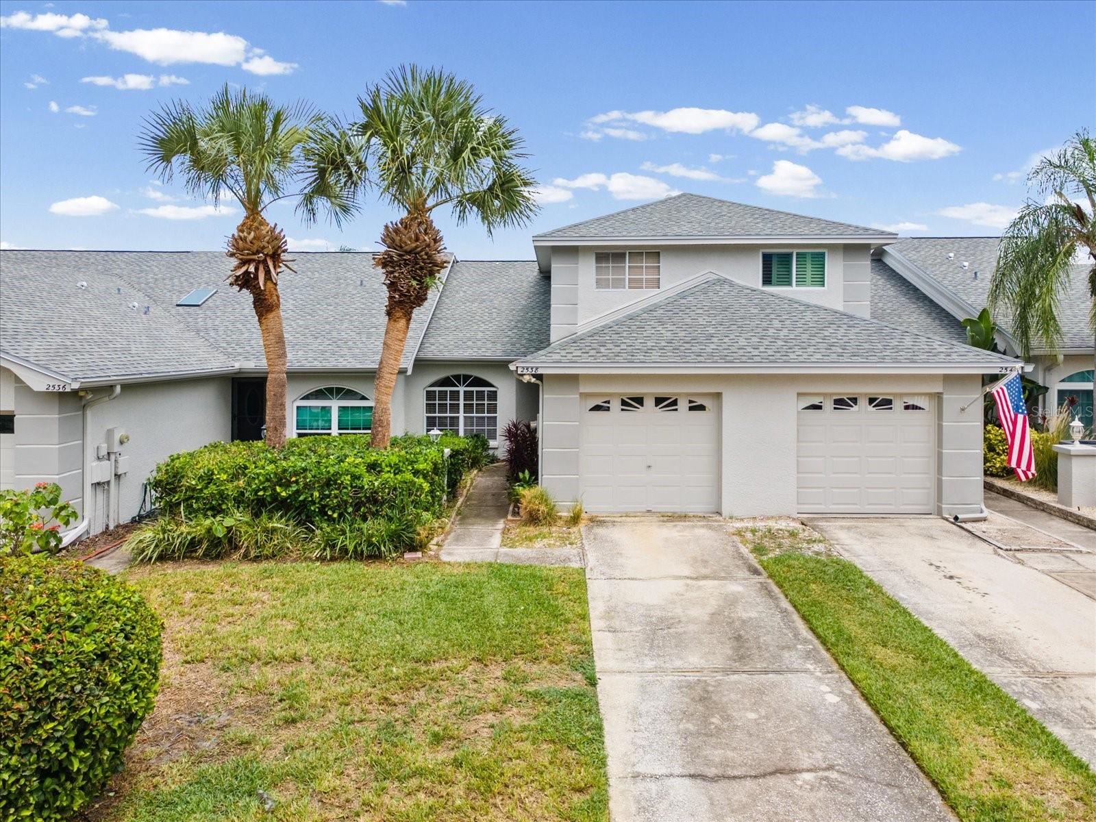 2538 W BROOK LN — photo 2