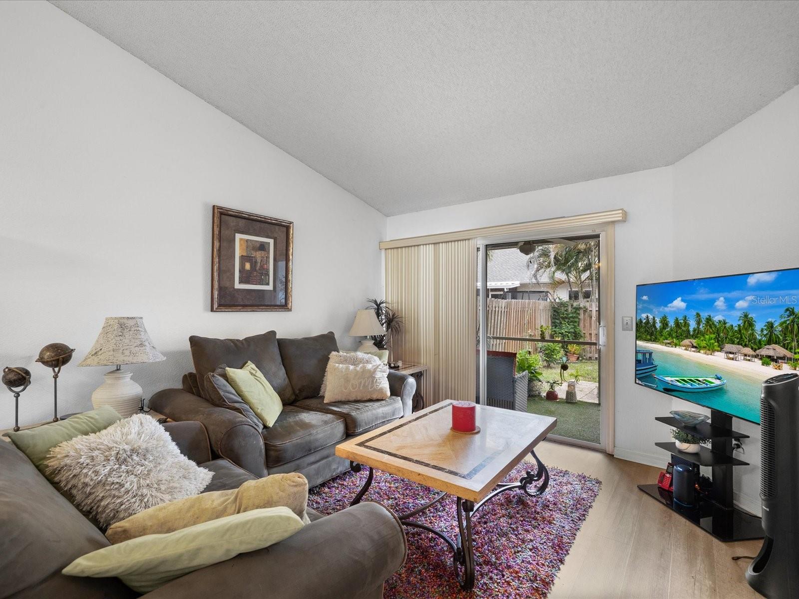 2538 W BROOK LN — photo 13