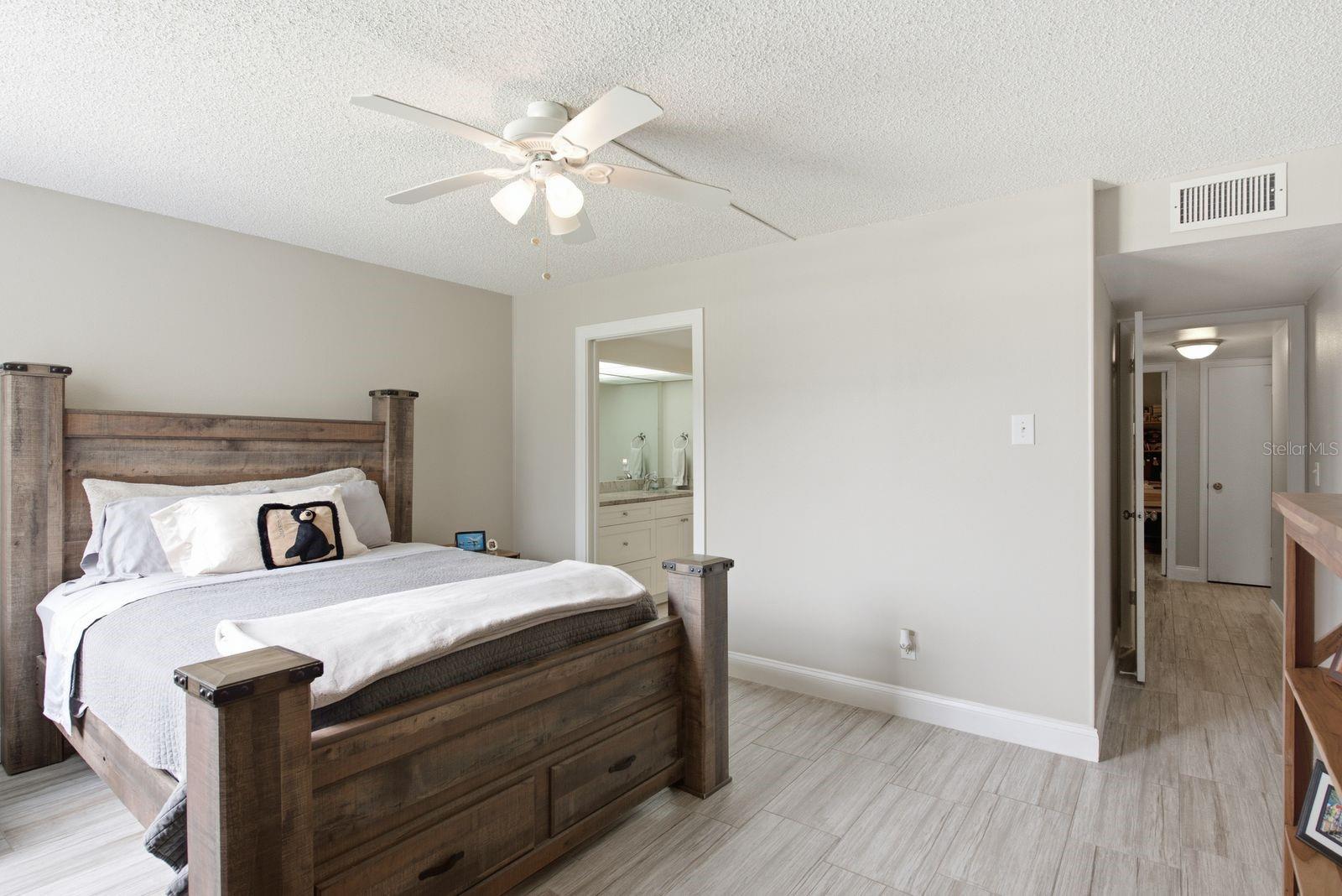 2621 COVE CAY DR #203 — photo 22