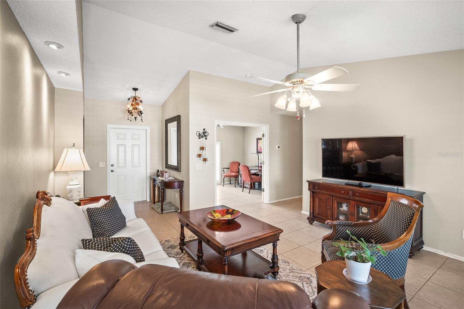 4194 BANBURY CIR — photo 19