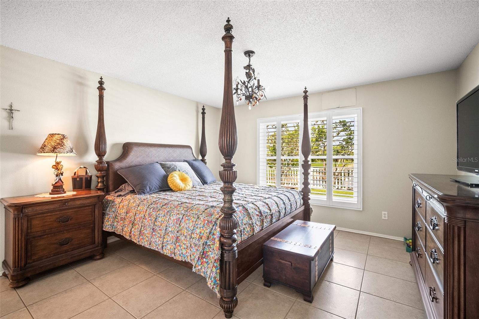 4194 BANBURY CIR — photo 24