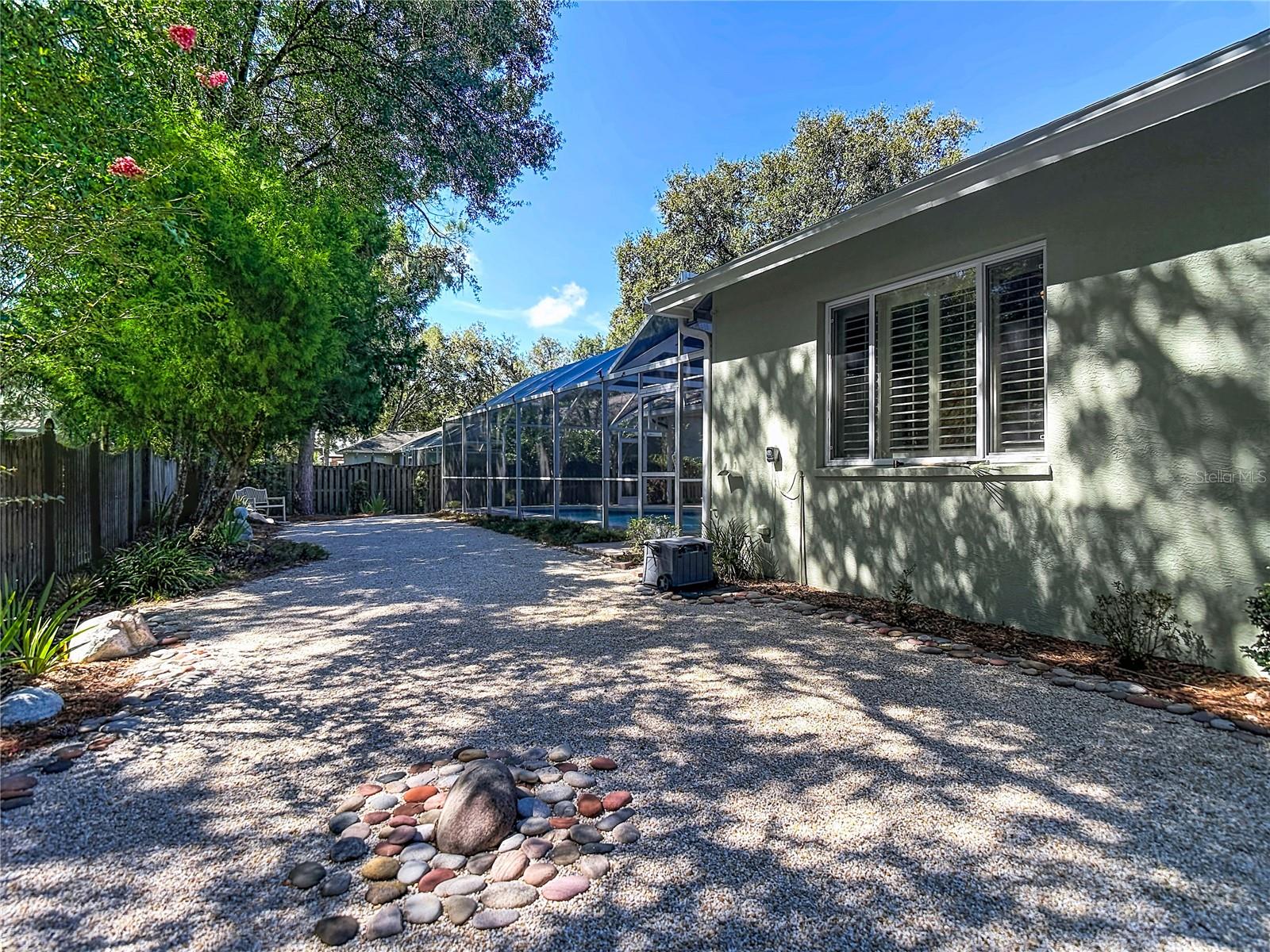 15903 BROCKWAY PL — photo 56