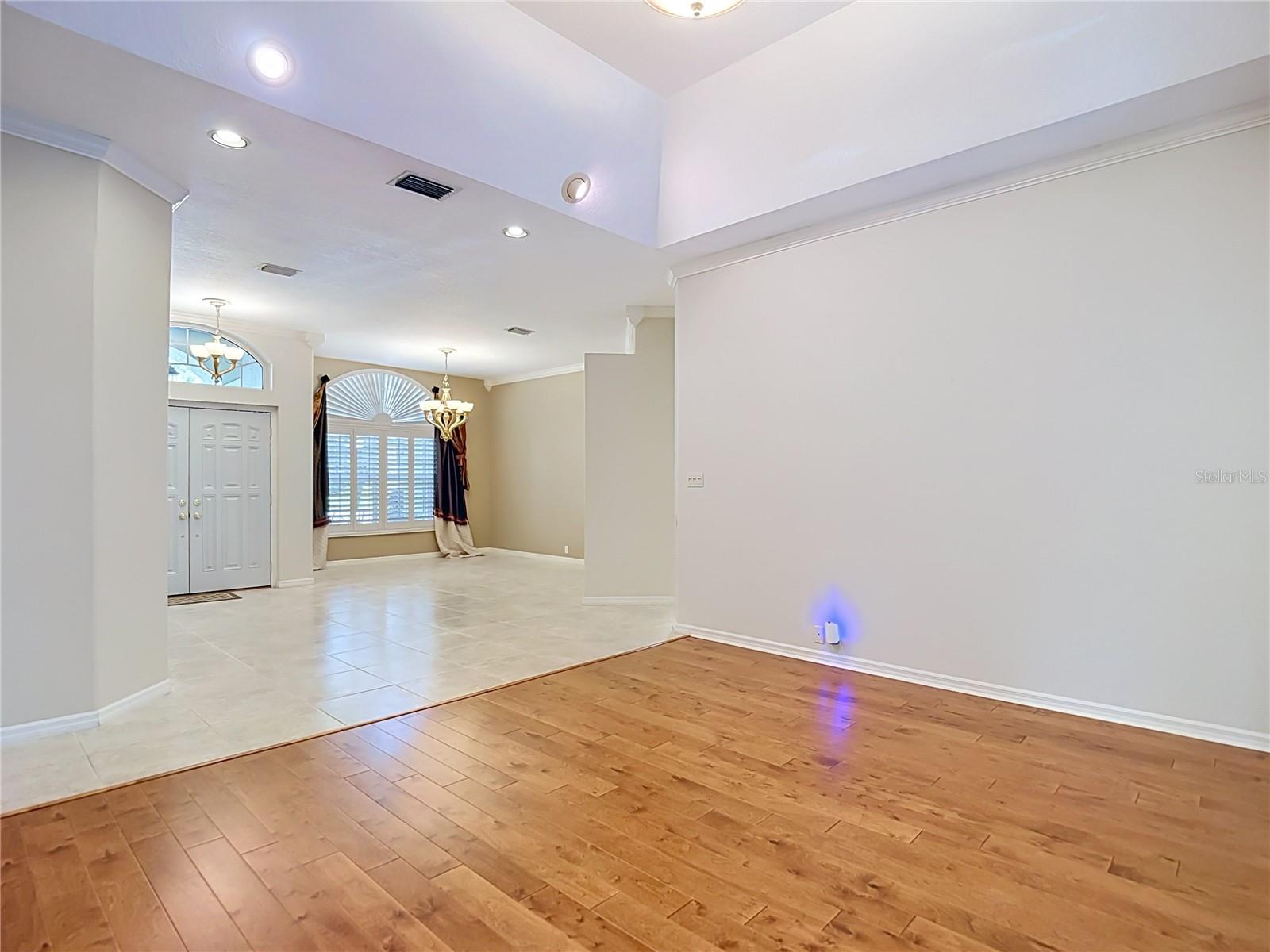 15903 BROCKWAY PL — photo 13