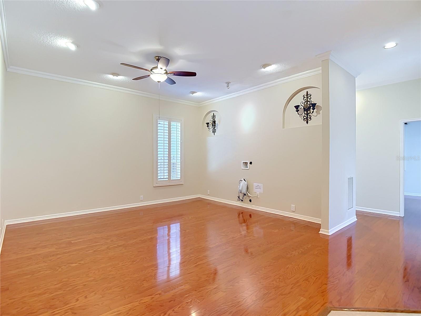 15903 BROCKWAY PL — photo 27