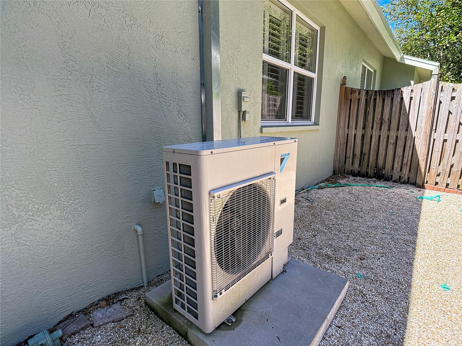 15903 BROCKWAY PL — photo 57