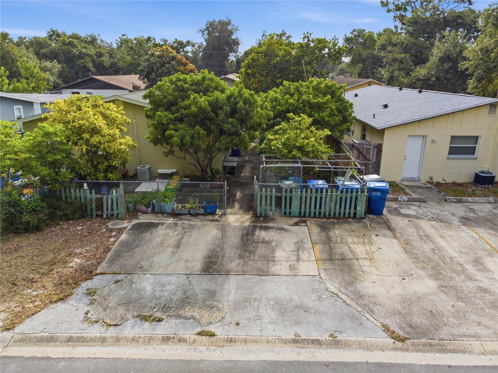 1615 PALM WAY — photo 2