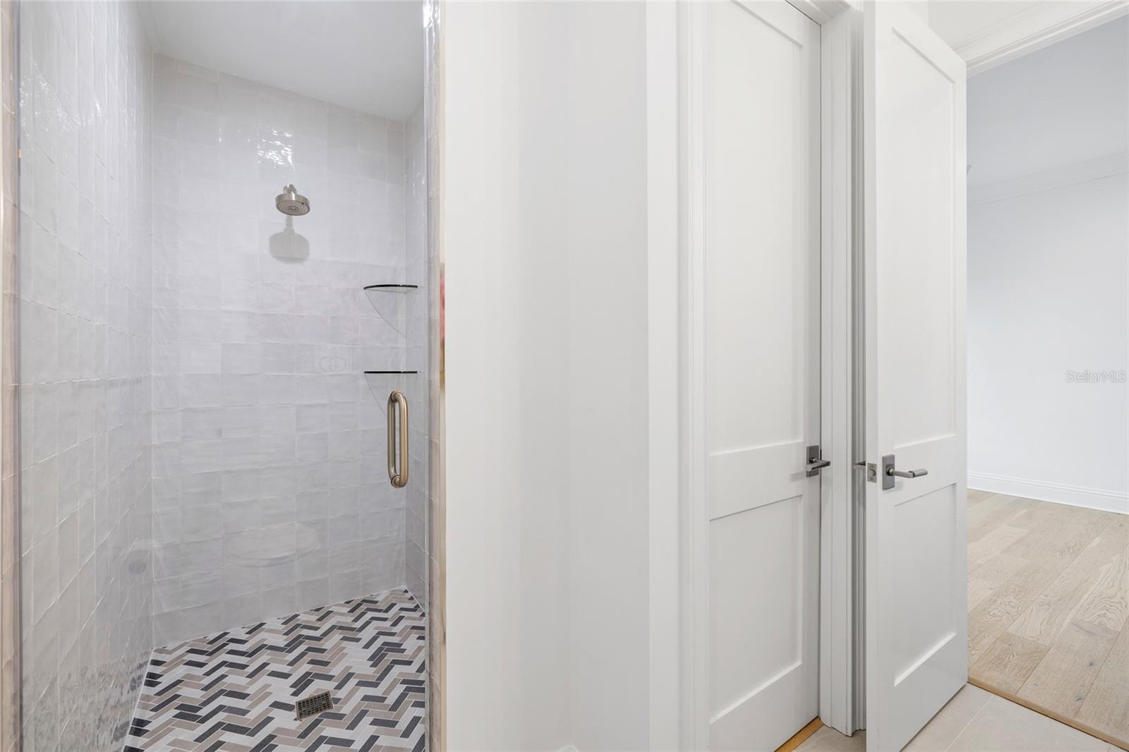 5025 W DANTE AVE — photo 62