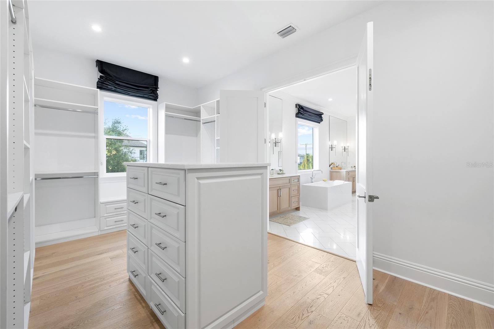 5025 W DANTE AVE — photo 51