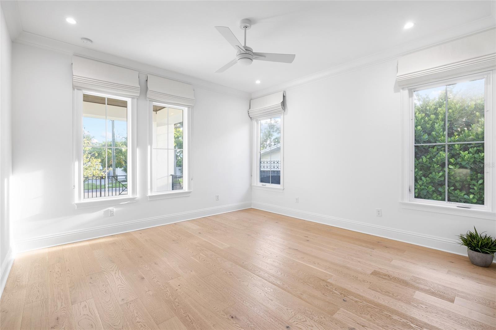 5025 W DANTE AVE — photo 32