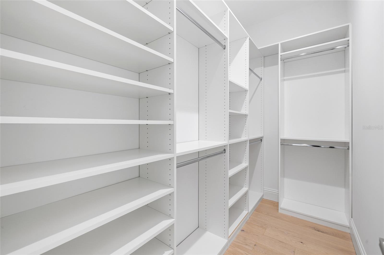 5025 W DANTE AVE — photo 31