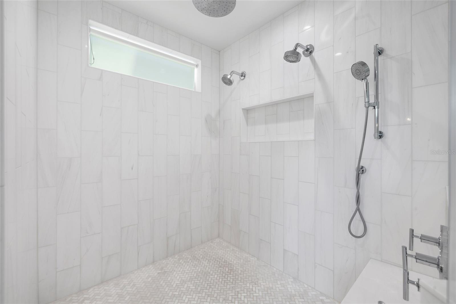 5025 W DANTE AVE — photo 50