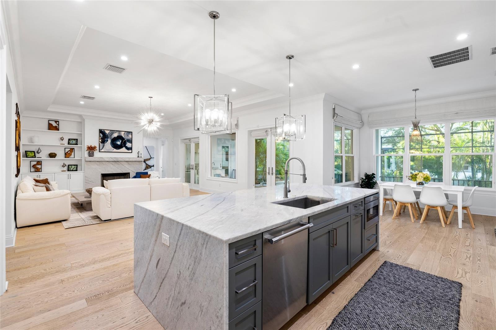 5025 W DANTE AVE — photo 19