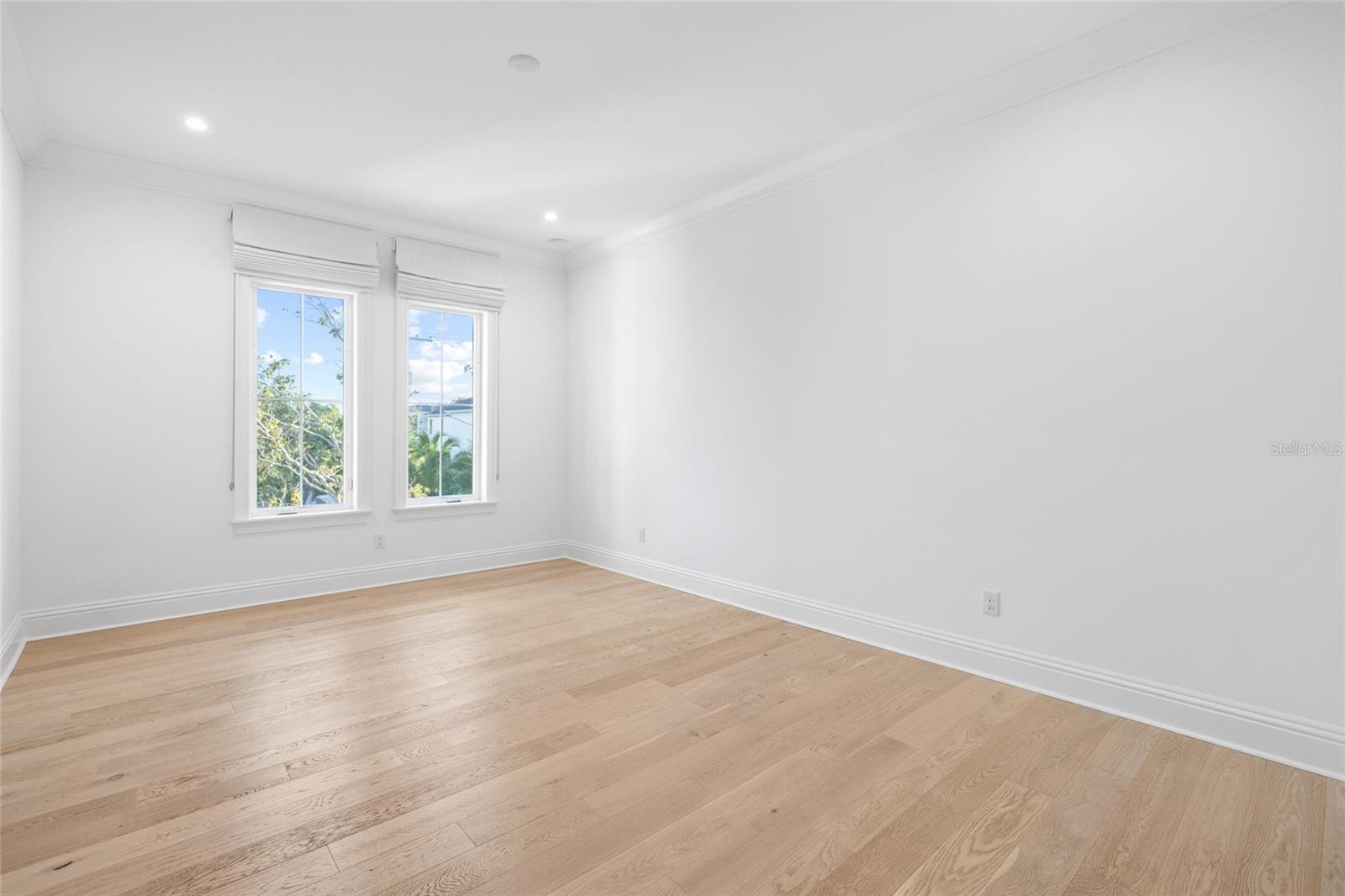 5025 W DANTE AVE — photo 40