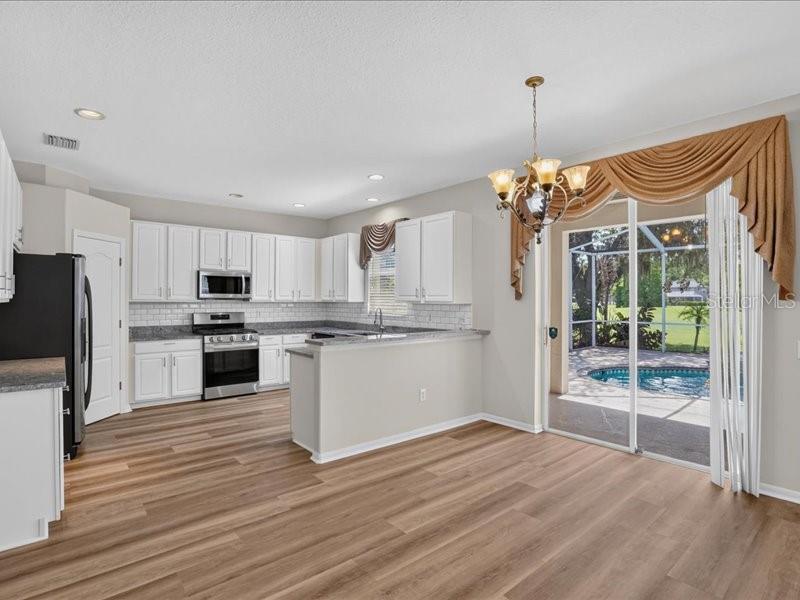 10420 LUCAYA DR — photo 15
