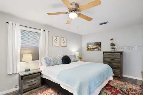 305 LINDEN DR — photo 15