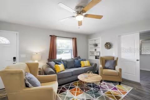 305 LINDEN DR — photo 2