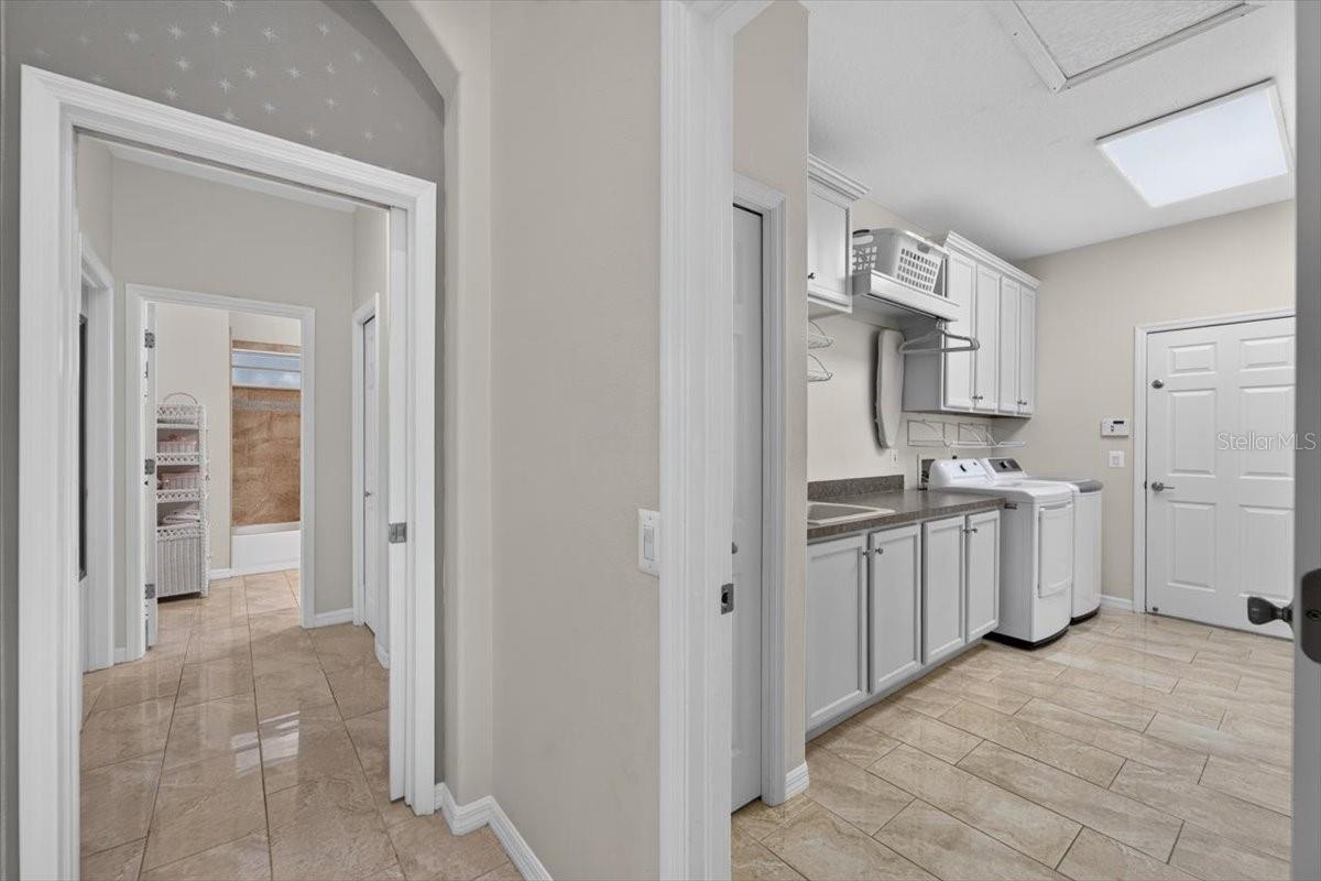 5603 EAGLEGLEN PL — photo 52