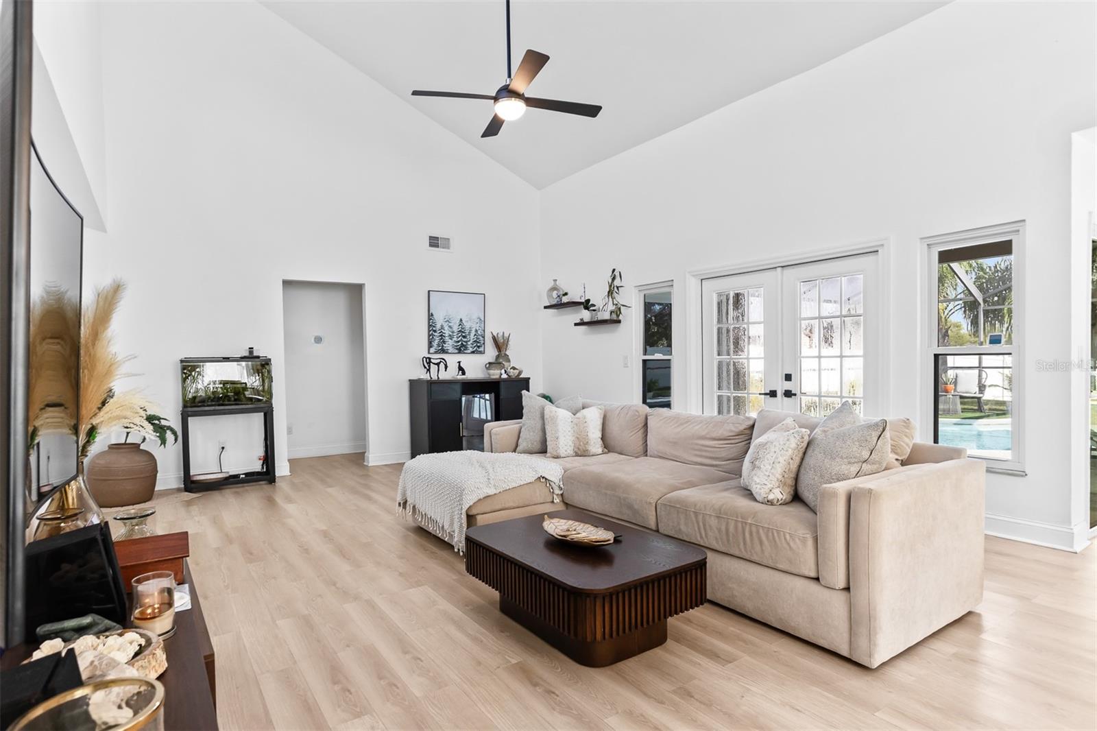12106 CLEARBROOK CT — photo 4