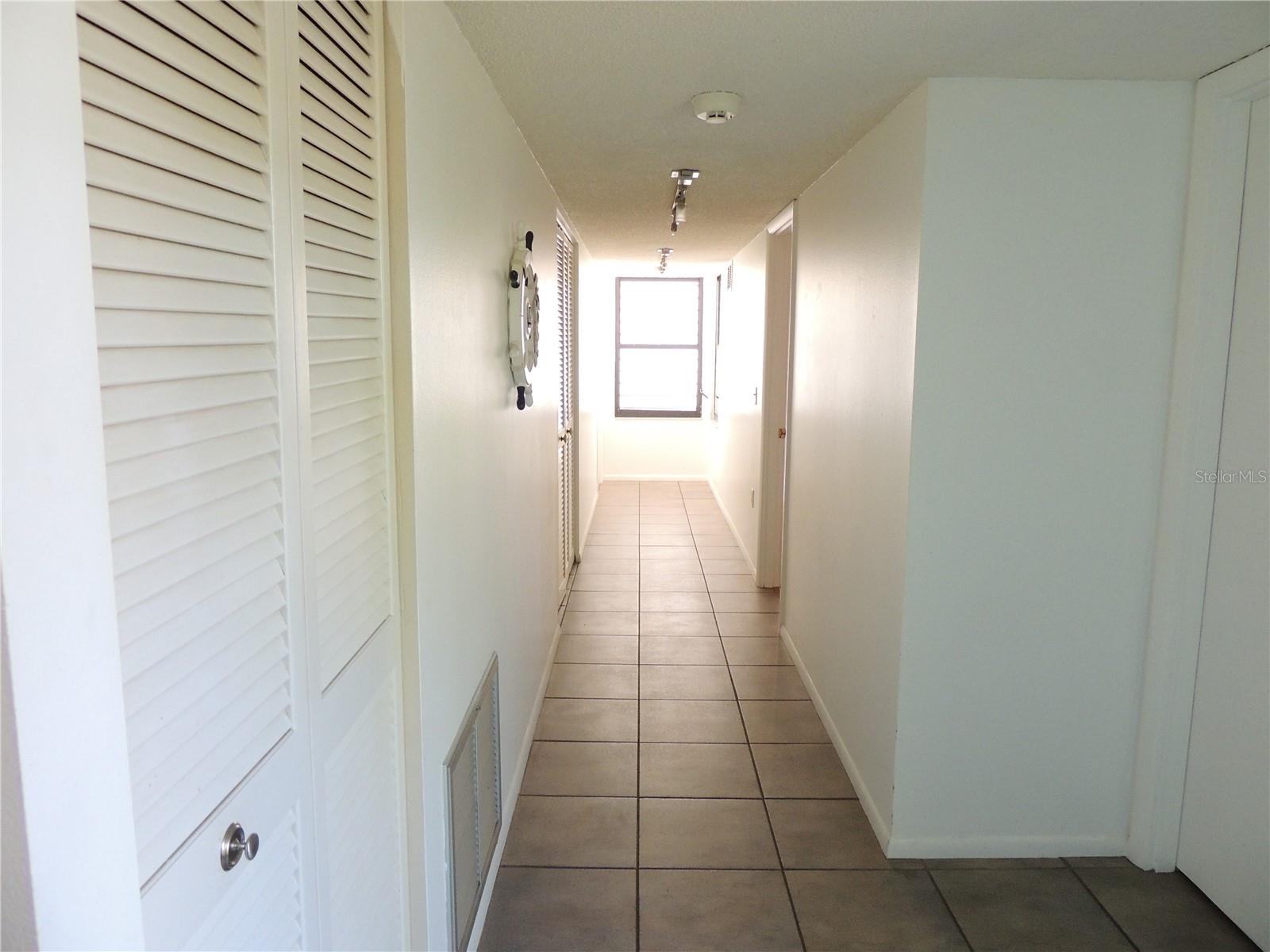324 TIMBERLAKE DR #324 — photo 11