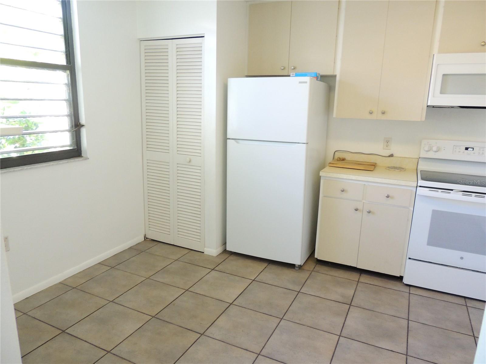 324 TIMBERLAKE DR #324 — photo 9