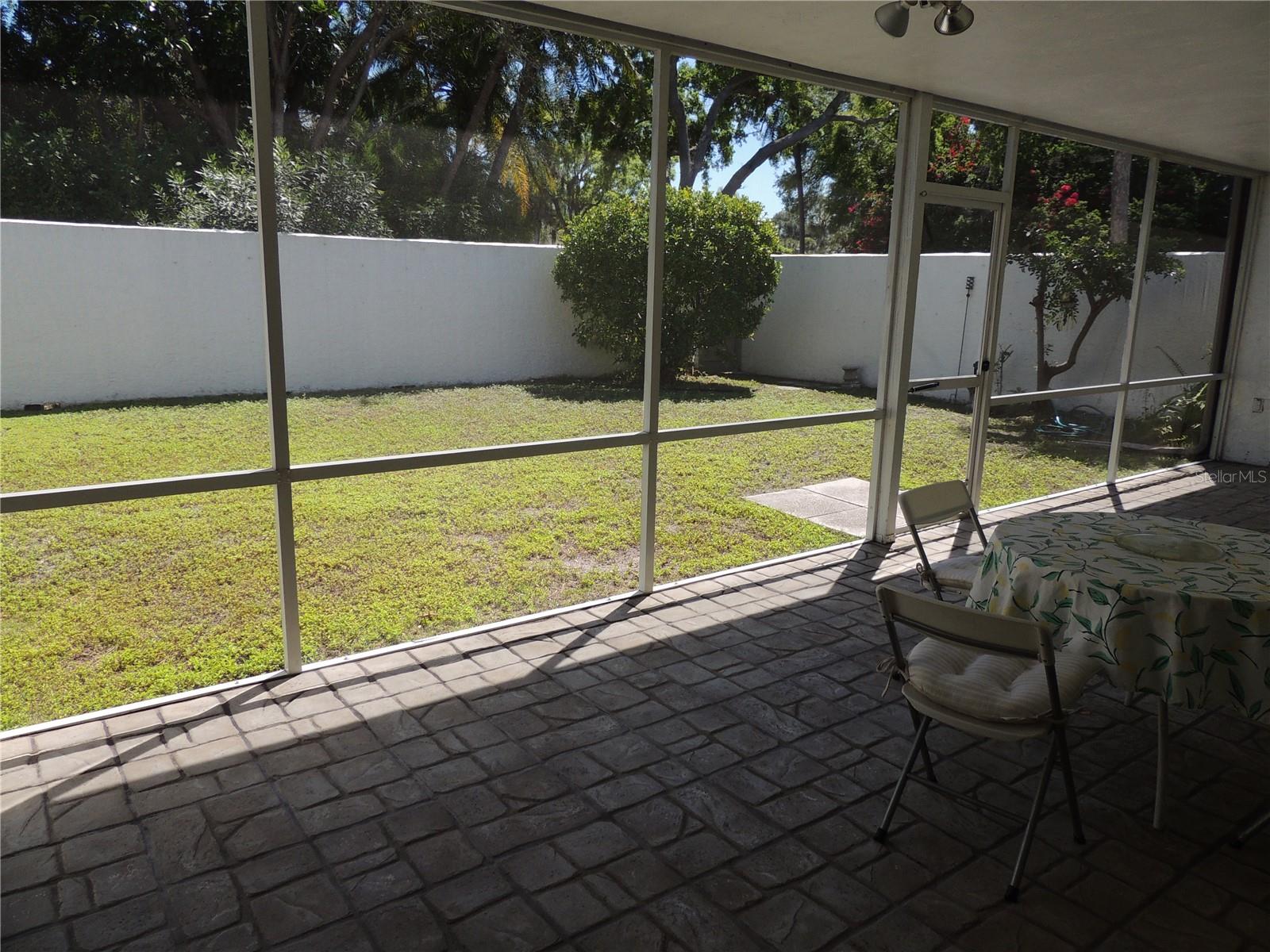 324 TIMBERLAKE DR #324 — photo 23